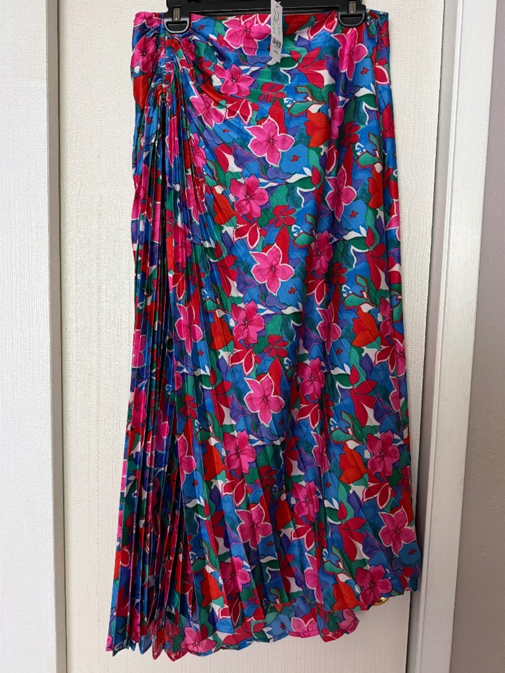 NY&C Floral Pleated Skirt – Size Large 🌸💙